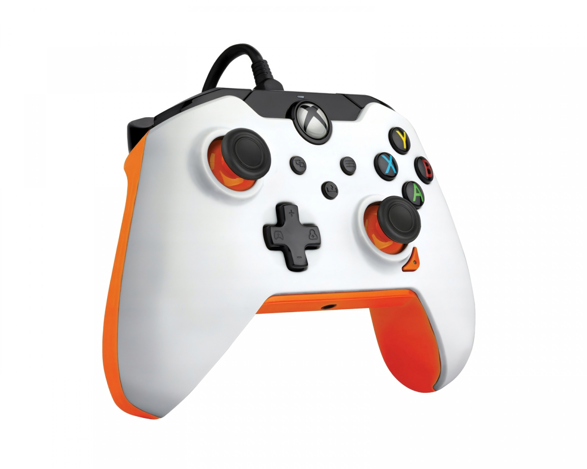 Ripley - MANDO PS4 NACON CONTROLLER WIRED COMPACT ORANGE