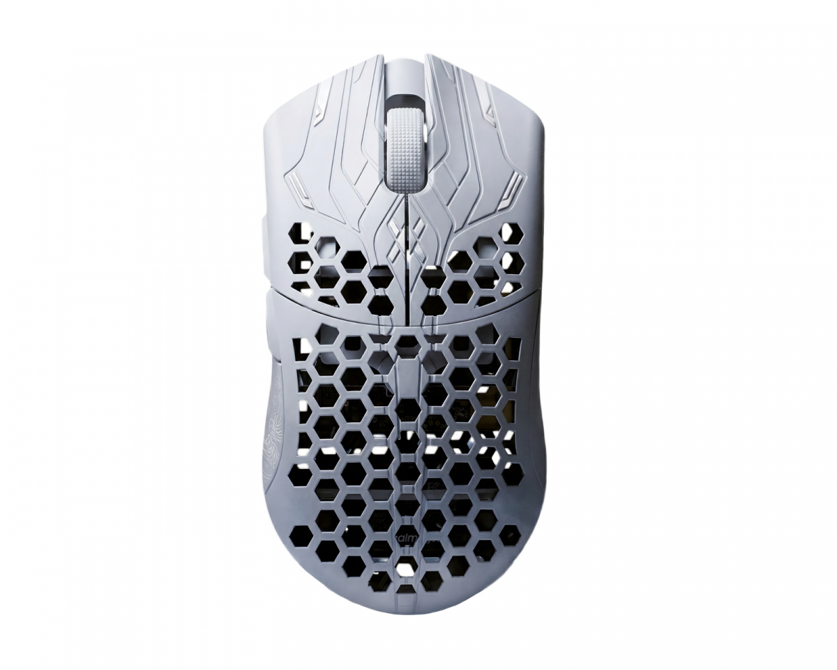 The Finalmouse ULX Frostlord Is a 33-Gram Carbon Fiber Mouse That Sells Out in Hours