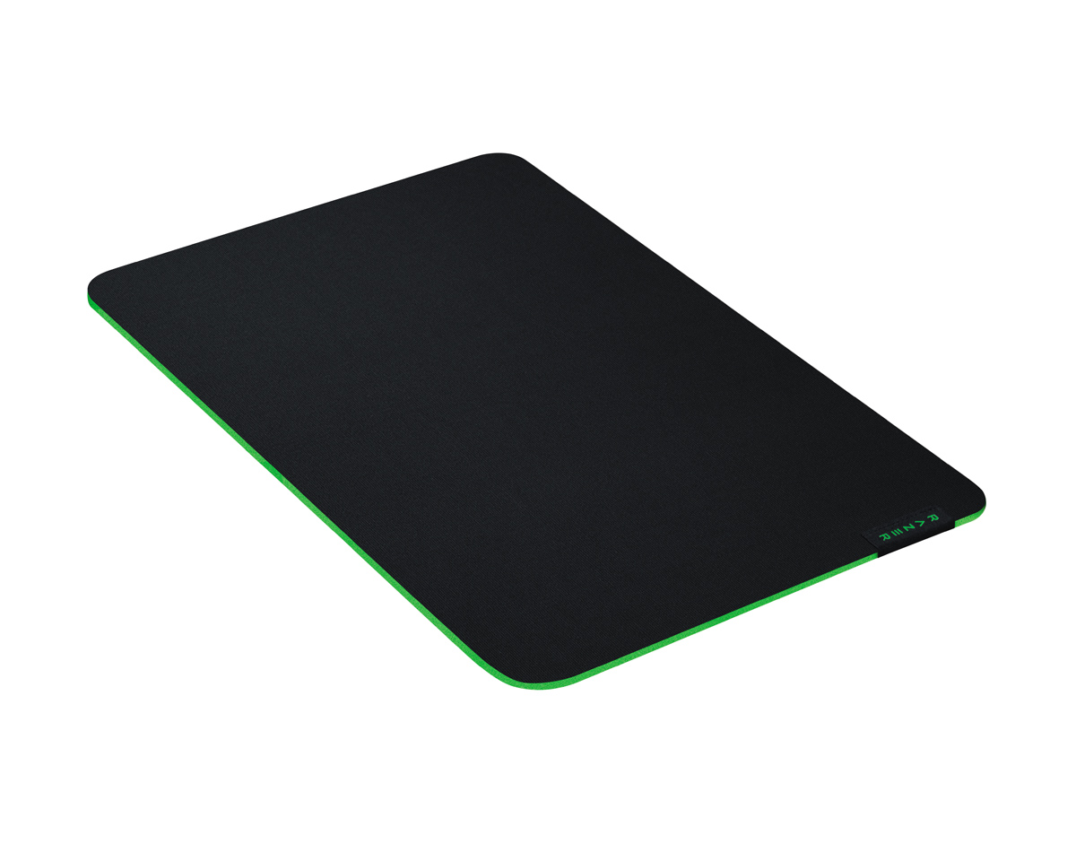 Razer Gigantus V2 Gaming Mousepad - Medium - us.MaxGaming.com