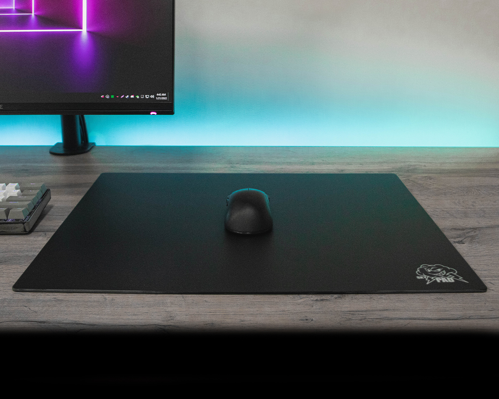 Skypad Glass 3.0 (Black - Cloud Logo) - Mousepad - us.MaxGaming.com