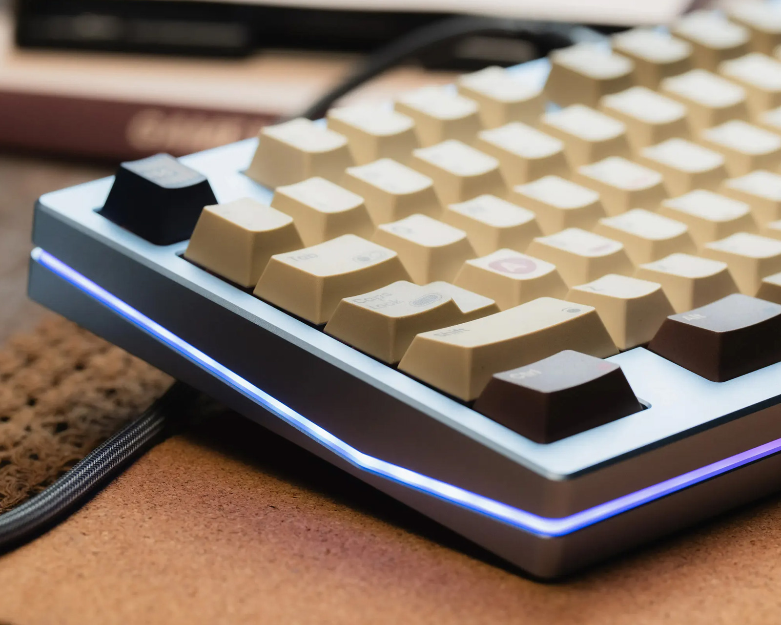 Meletrix Paper80 - E-White - us.MaxGaming.com