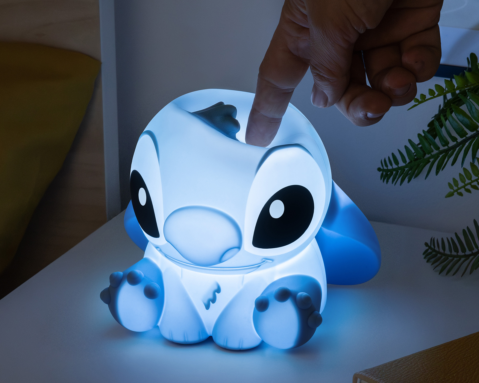 Paladone Stitch Silicone Light - us.MaxGaming.com