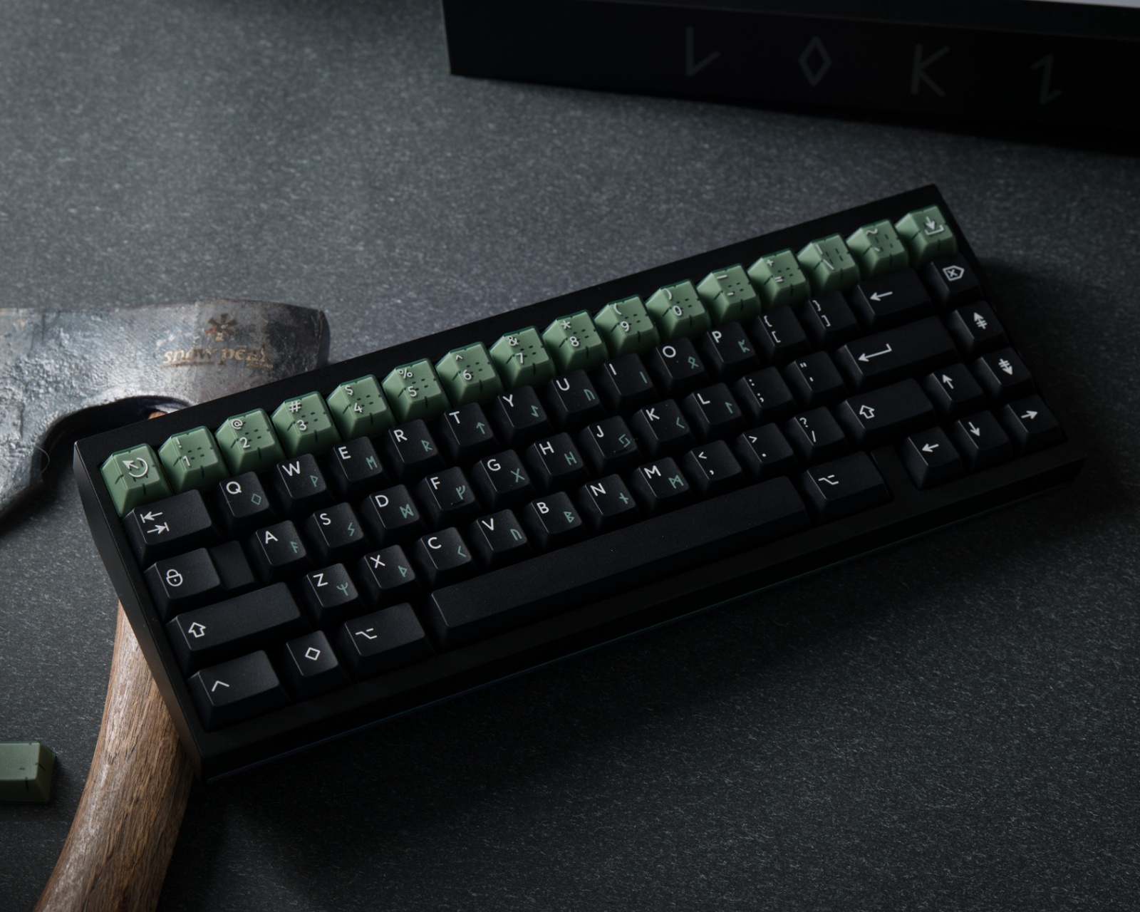 KBDfans PBTfans Loki - Base kit - us.MaxGaming.com