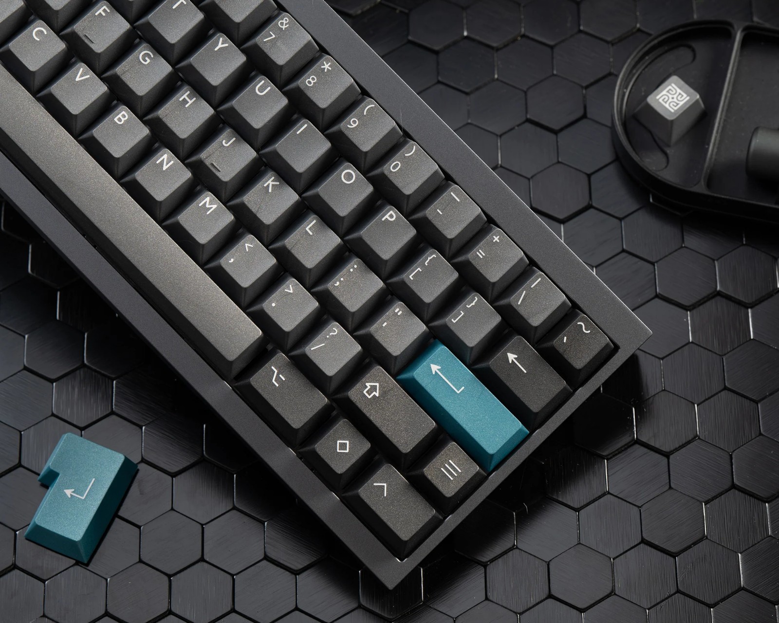 KBDfans PBTfans Iron Dolch - Base kit - us.MaxGaming.com