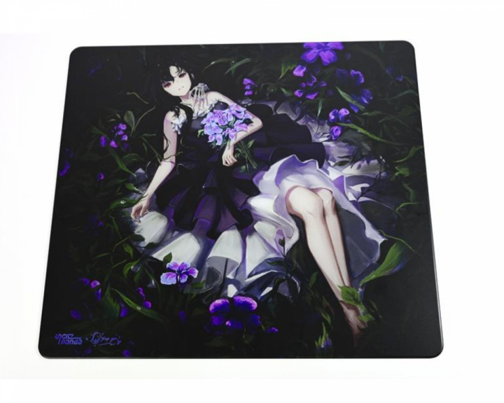  Resent Glass Mousepad